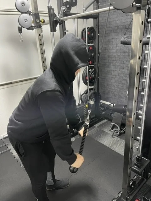 トライセップスプッシュダウン