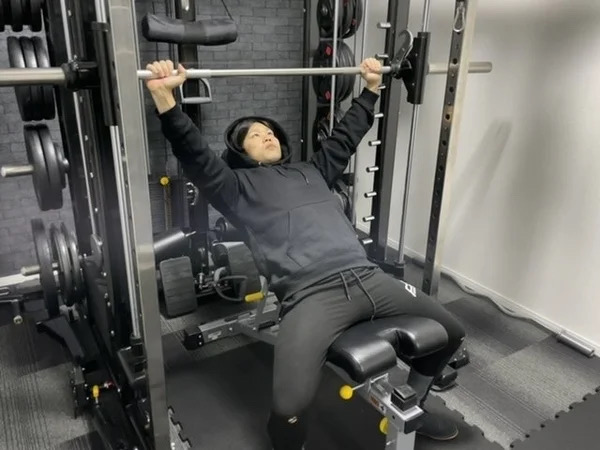 スミスインクラインベンチプレス